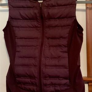 NIKE. Women's Burgundy Puffer Vest